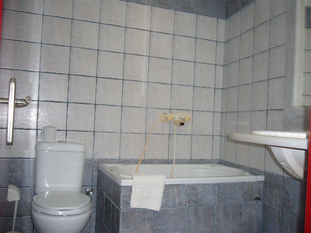 San Efrem Aparthotel Perissa  Exteriör bild
