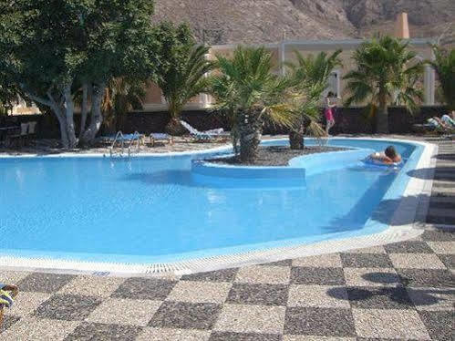 San Efrem Aparthotel Perissa  Exteriör bild